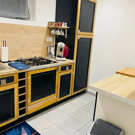 De 40m2 De Plein Pieds Dans Maison Avec Parking Et Terrasse 度假居 *