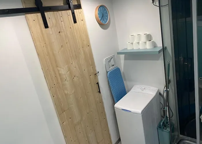 Hébergement de vacances De 40m2 De Plein Pieds Dans Maison Avec Parking Et Terrasse Jussac